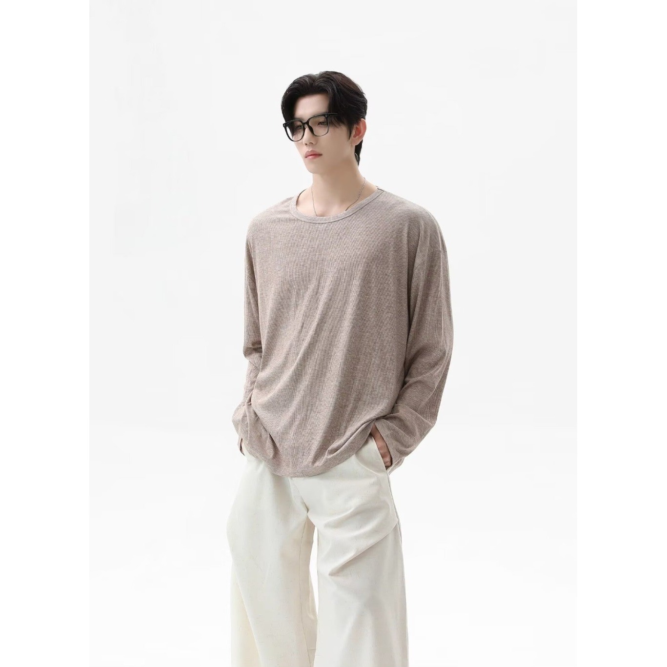 Undershirt Crew Neck - เสื้อยืดแขนยาวเนื้อผ้าใหม่ ฤดูใบไม้ร่วง 2026 ทรงหลวม คอกลม ใส่ได้ทั้งชายและหญิง
