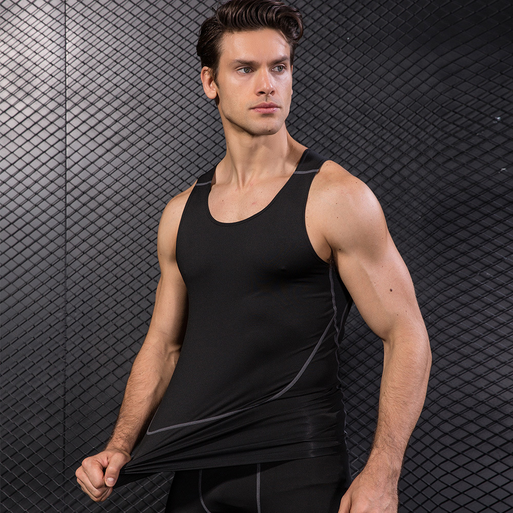 เสื้อกีฬาสีดำผู้ชายรัดรูปเสื้อ - T Shirt Tight Fit บทวิจารณ์และราคา