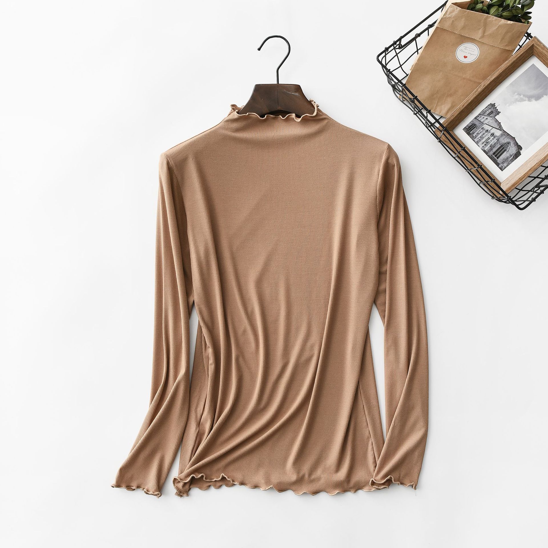 เสื้อยืดลายเชื้อราต้นไม้ที่กิน - Undershirt Crew Neck บทวิจารณ์และราคา